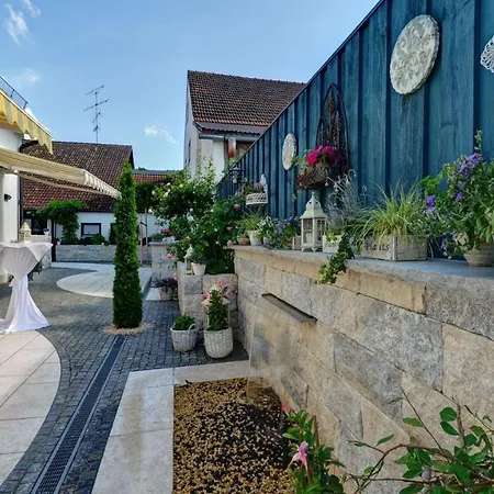Gasthof Lachner 2*